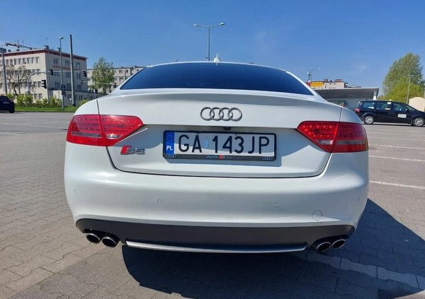 Audi S5 cena 72000 przebieg: 195000, rok produkcji 2012 z Gdynia małe 407